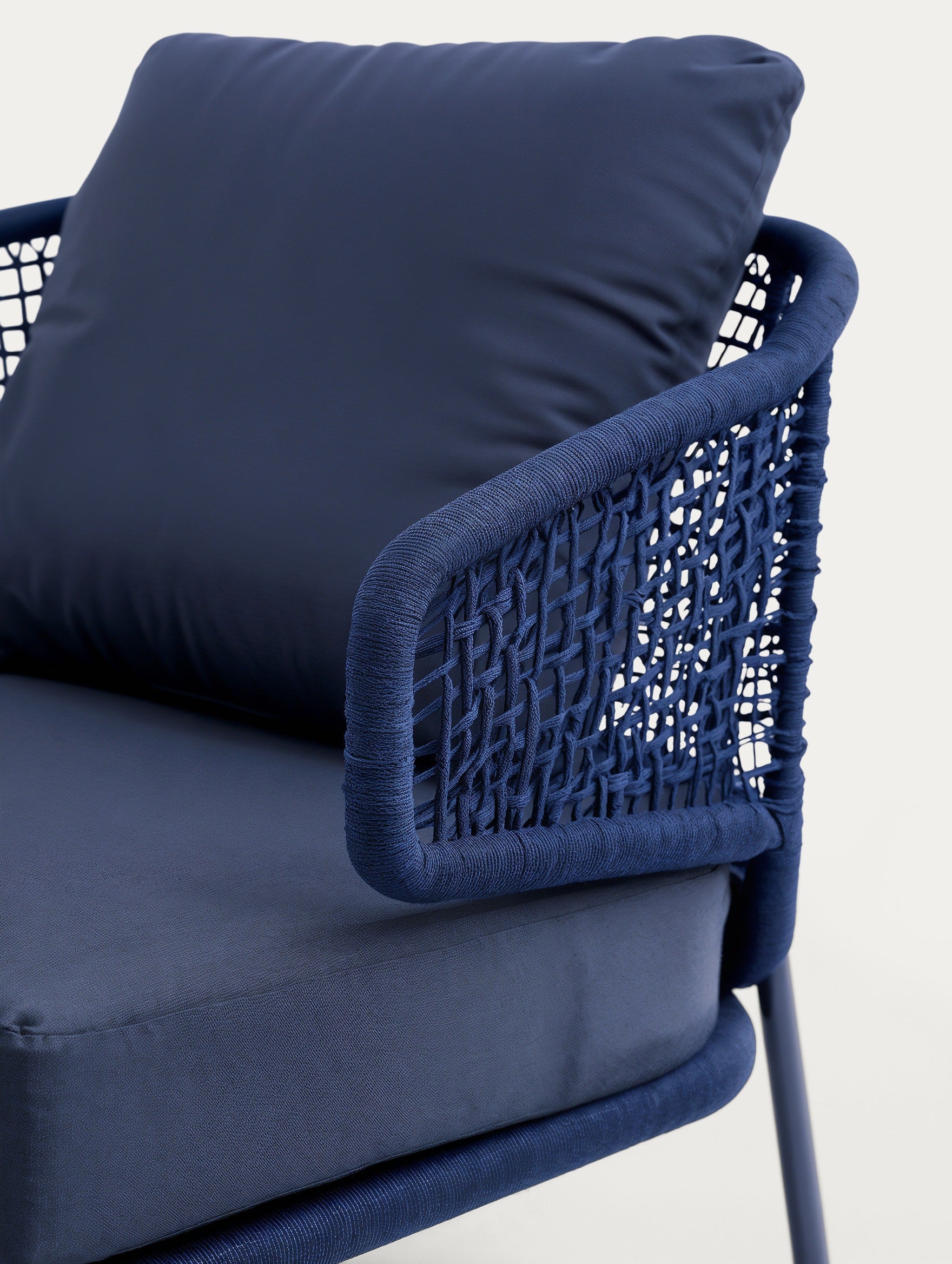 Breeze Lounge Chair