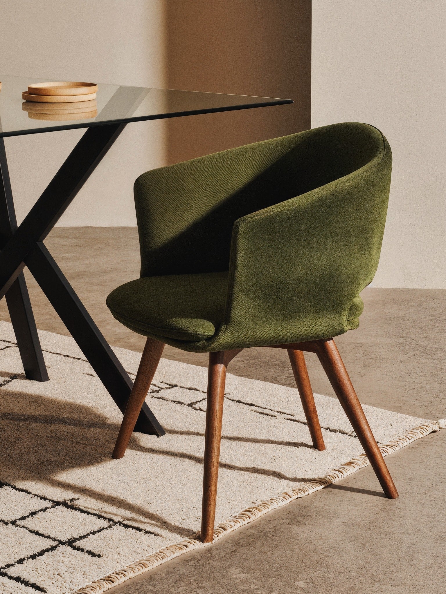 Curved Wood Chair