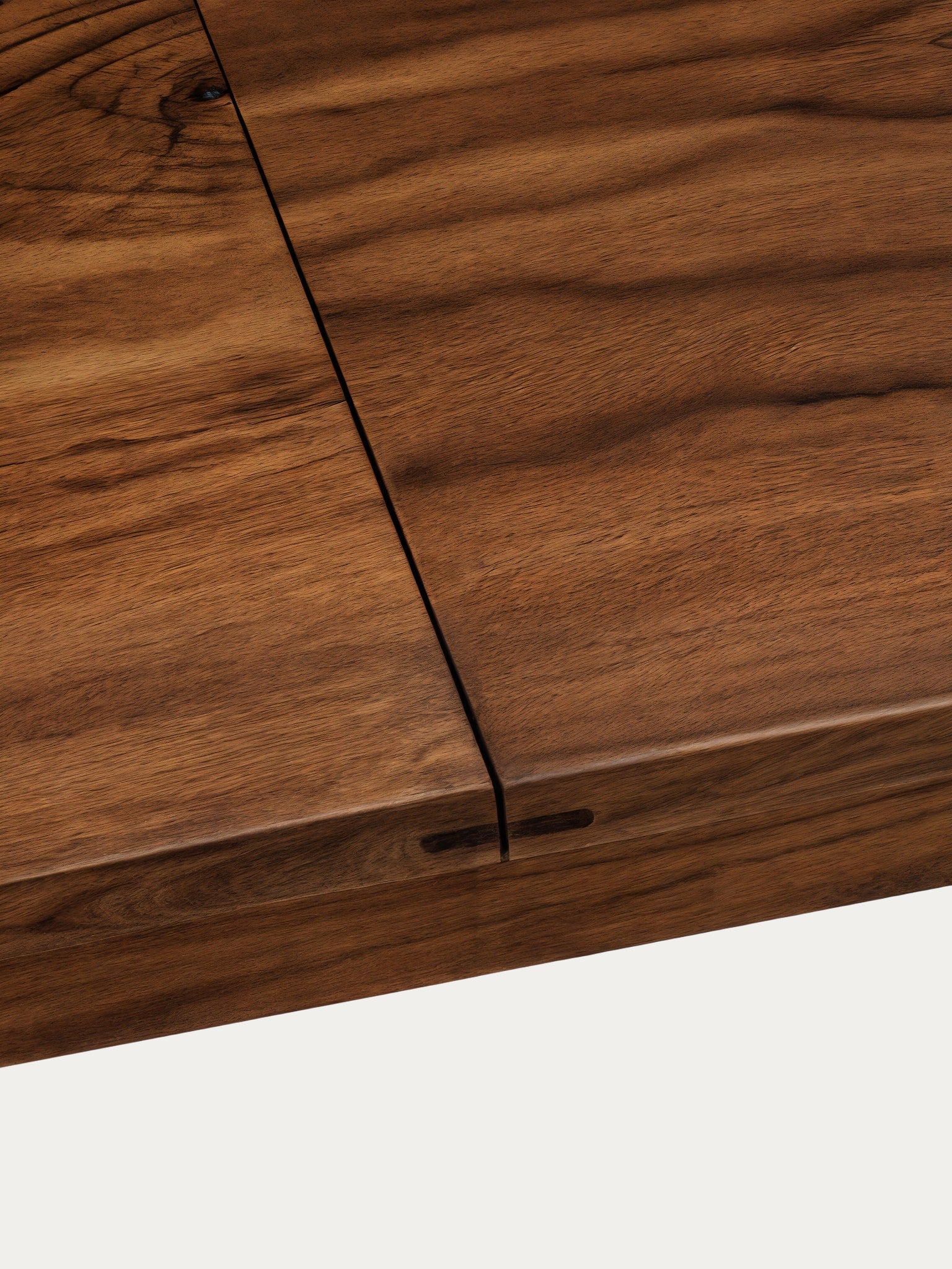 Oakwood Table