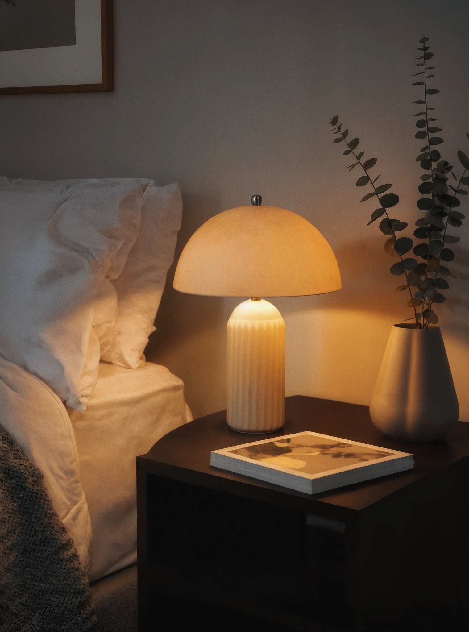 Kuppelförmige Keramiklampe