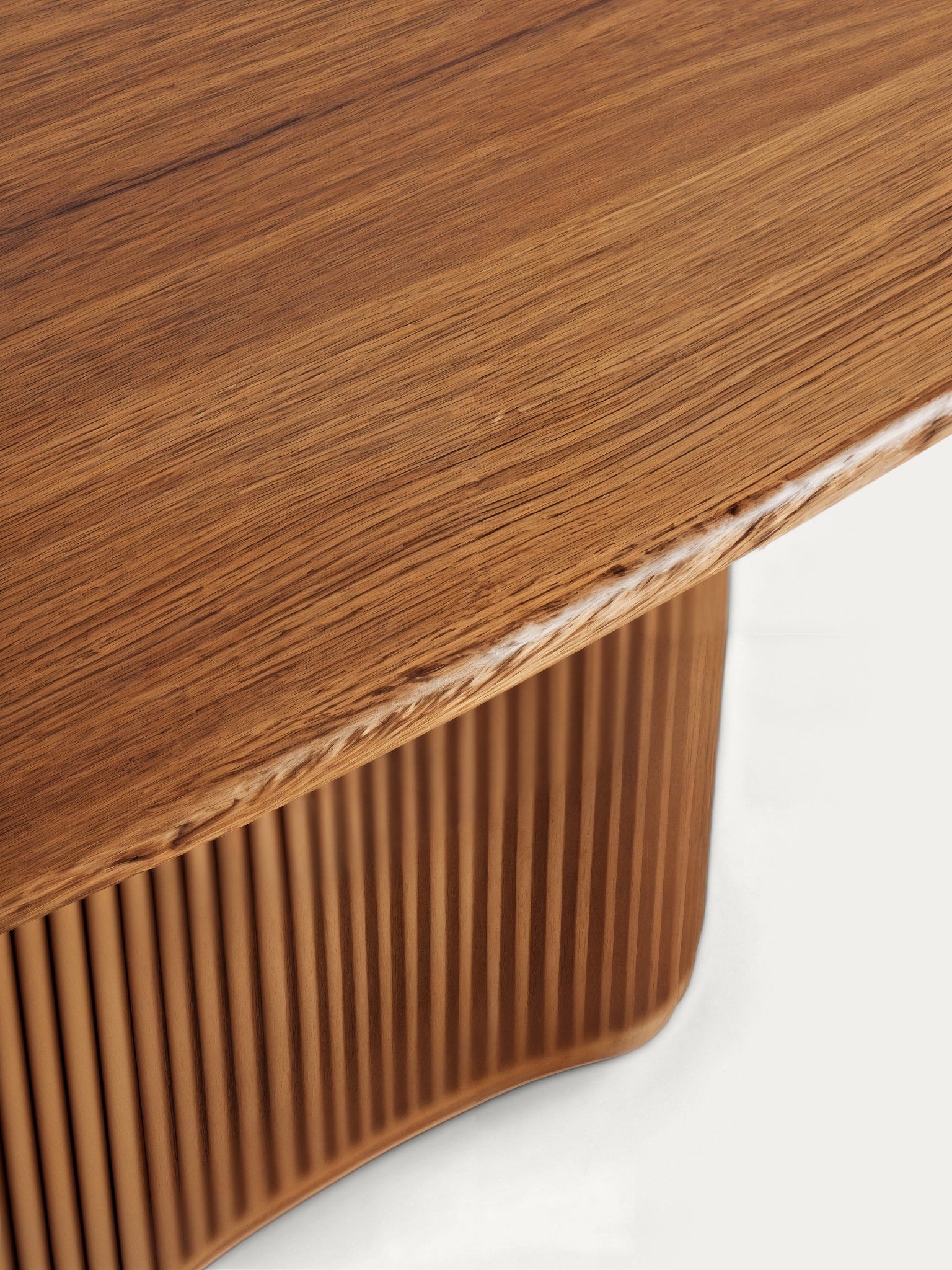 Ridge Oval Table