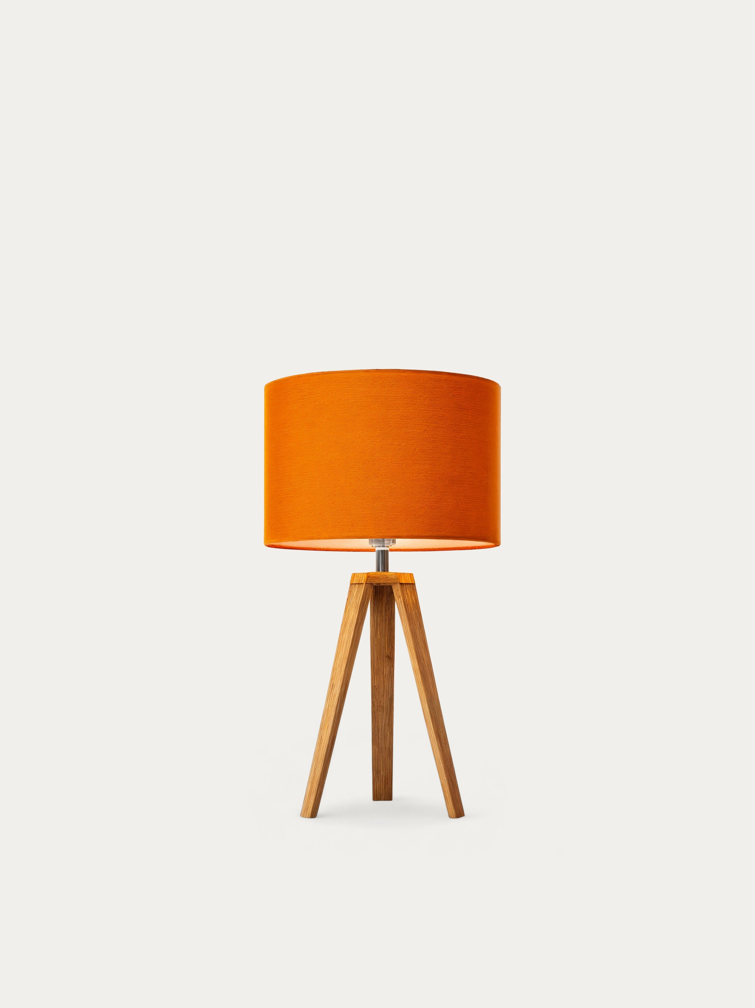 Dreibein-Schirmlampe